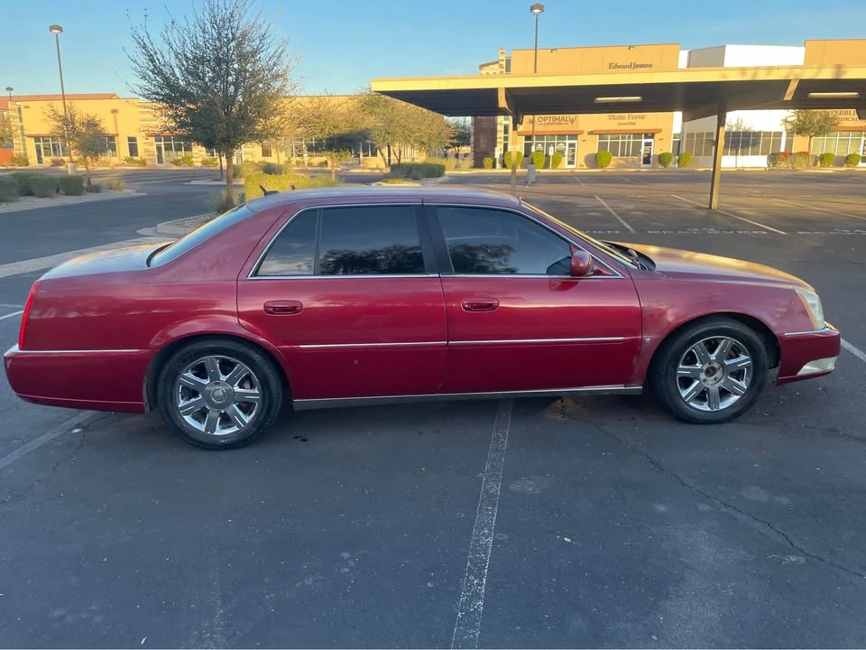 2006 Cadillac DTS - Image 5 of 13