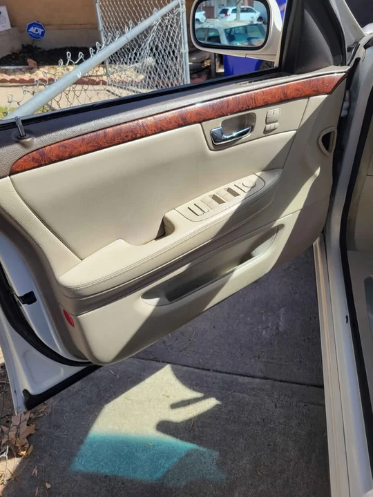 2006 Cadillac DTS - Image 3 of 14