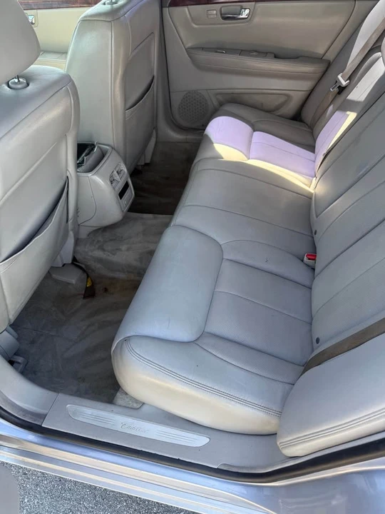 2006 Cadillac DTS - Image 9 of 11