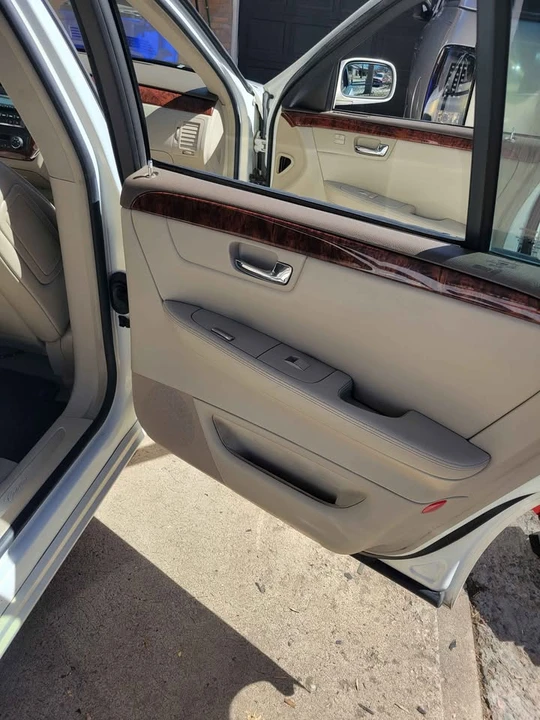 2006 Cadillac DTS - Image 9 of 14