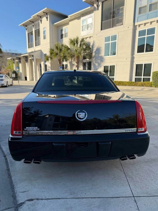 2006 Cadillac DTS - Image 5 of 15
