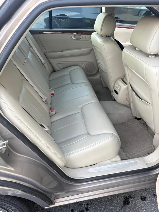2006 Cadillac DTS - Image 5 of 6