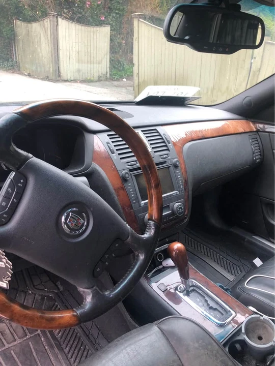 2006 Cadillac DTS - Image 4 of 5