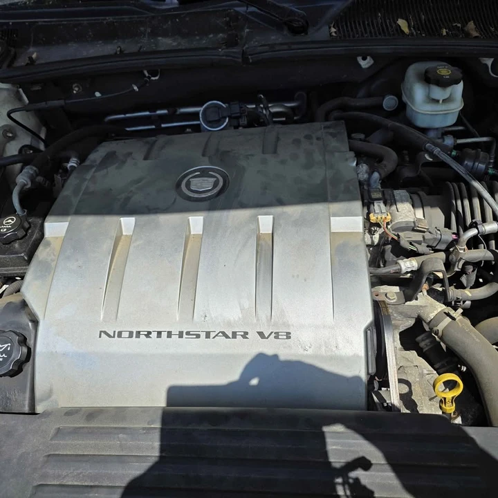 2006 Cadillac DTS - Image 11 of 12