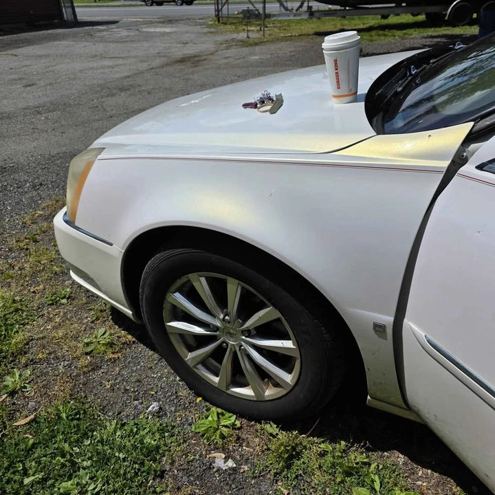2006 Cadillac DTS - Image 4 of 12