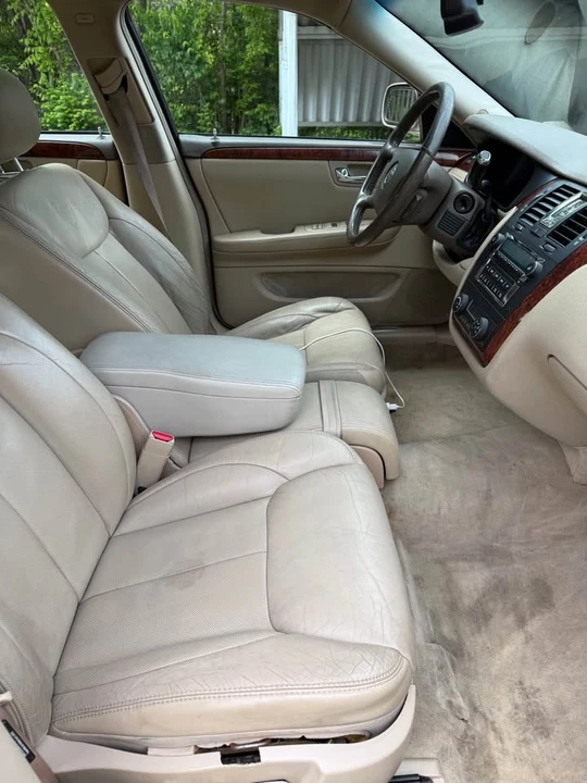 2006 Cadillac DTS - Image 4 of 6