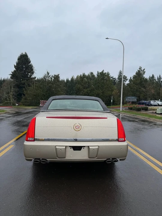 2006 Cadillac DTS - Image 6 of 19