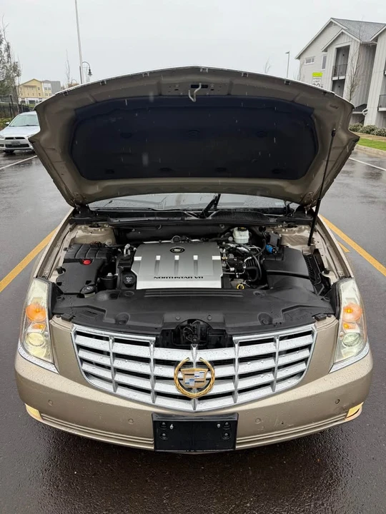 2006 Cadillac DTS - Image 17 of 19