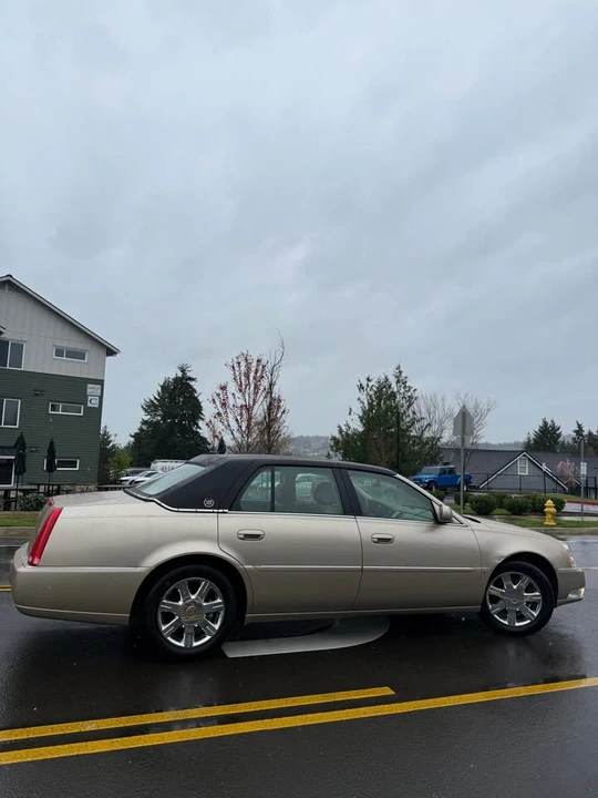 2006 Cadillac DTS - Image 4 of 19