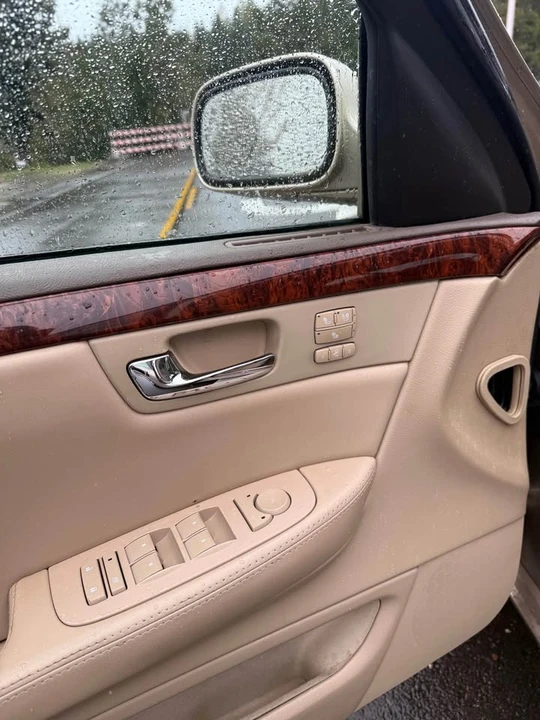 2006 Cadillac DTS - Image 14 of 19
