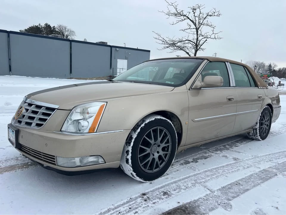 2006 Cadillac DTS - Image 2 of 20