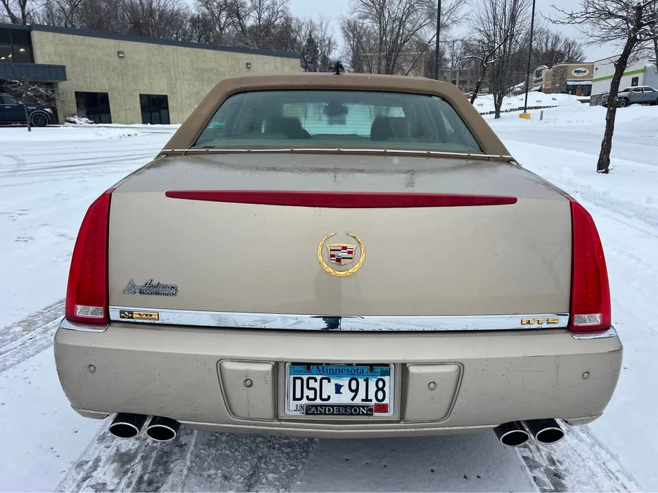 2006 Cadillac DTS - Image 6 of 20