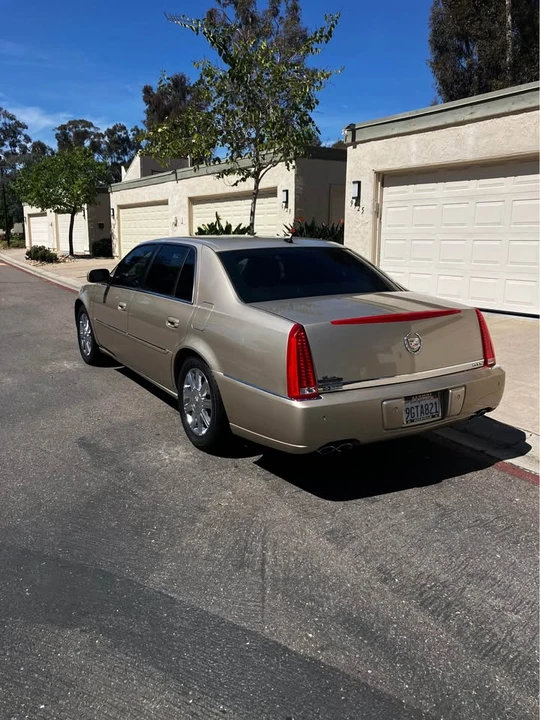 2006 Cadillac DTS - Image 4 of 9