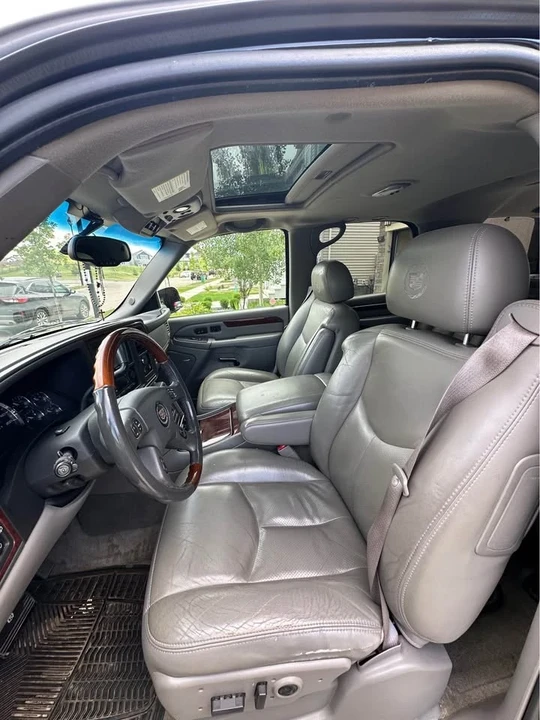 2006 Cadillac Escalade & EXT 2nd Gen - Image 10 of 14