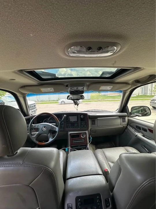 2006 Cadillac Escalade & EXT 2nd Gen - Image 6 of 14