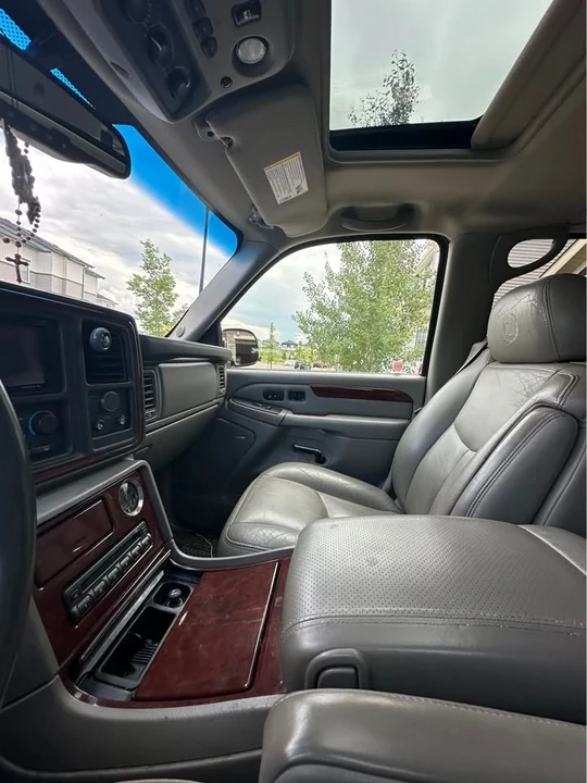 2006 Cadillac Escalade & EXT 2nd Gen - Image 9 of 14