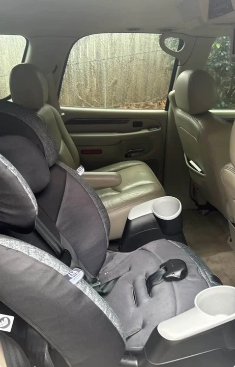 2006 Cadillac Escalade & EXT 2nd Gen - Image 19 of 20