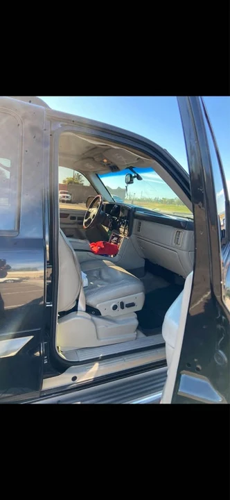 2006 Cadillac Escalade & EXT 2nd Gen - Image 6 of 6