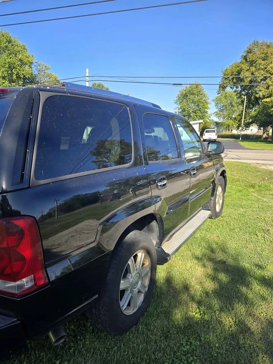2006 Cadillac Escalade & EXT 2nd Gen - Image 3 of 11
