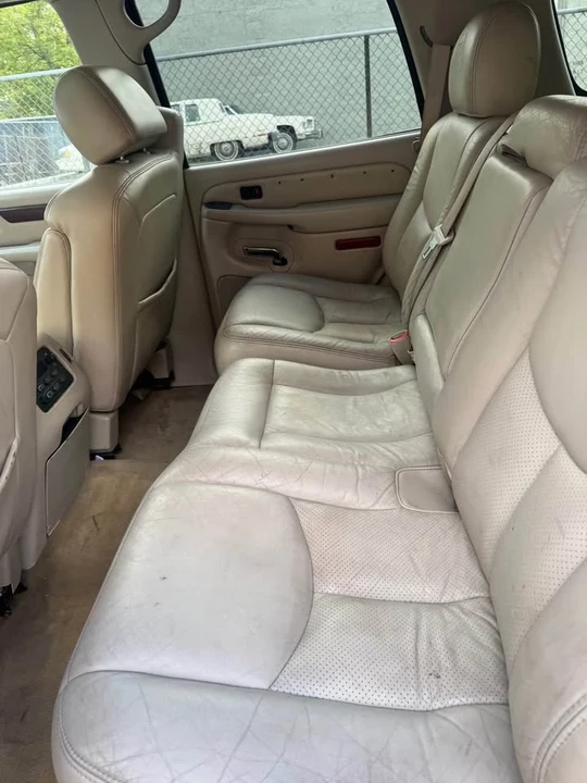 2006 Cadillac Escalade & EXT 2nd Gen - Image 5 of 7
