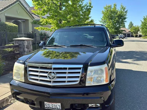2006 Cadillac Escalade Standard
