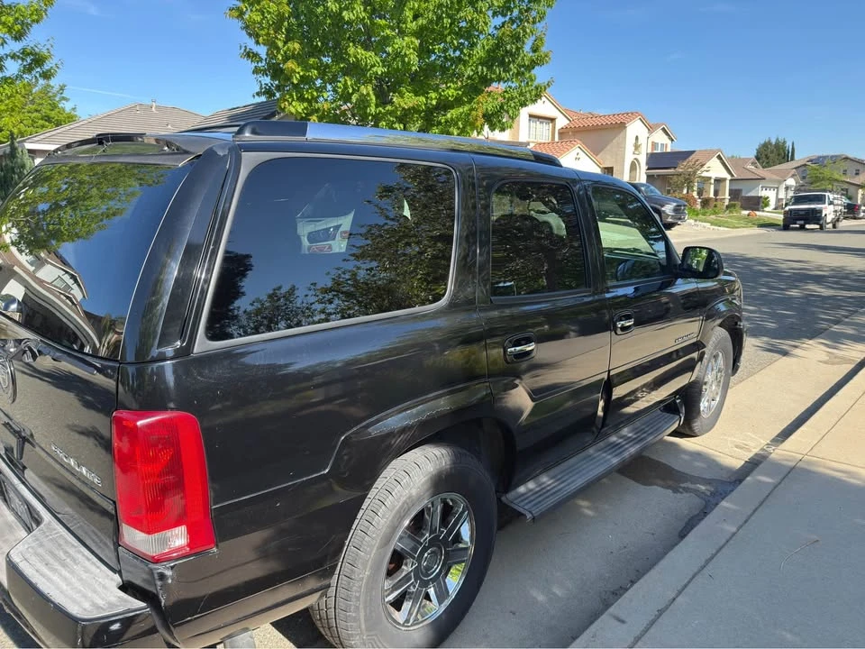 2006 Cadillac Escalade & EXT 2nd Gen - Image 3 of 8