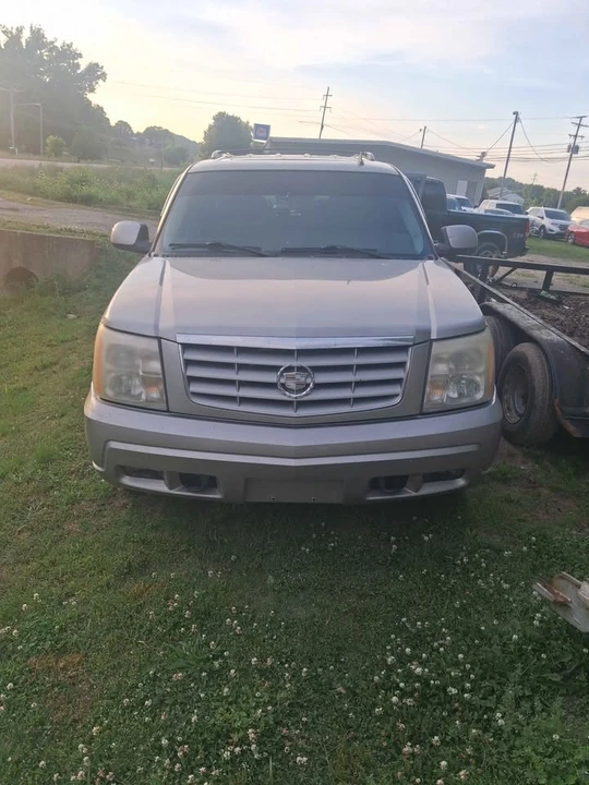 2006 Cadillac Escalade & EXT 2nd Gen - Image 7 of 9