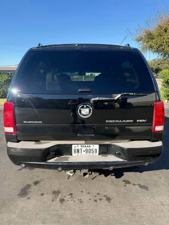 2006 Cadillac Escalade & EXT 2nd Gen - Image 3 of 9