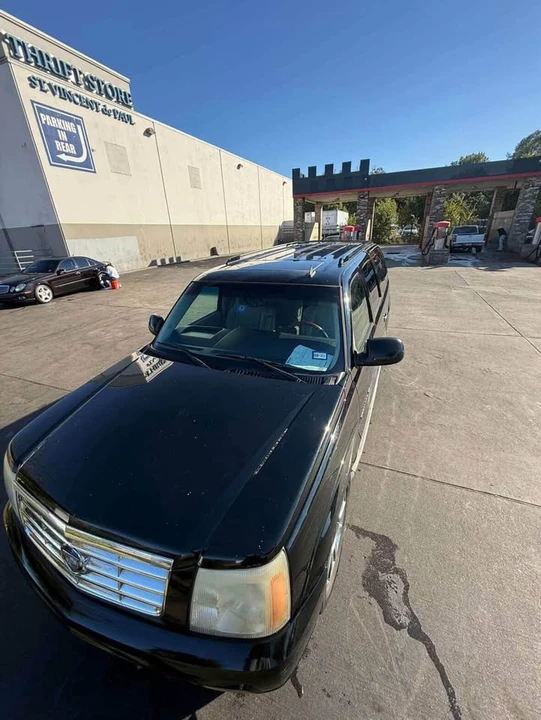2006 Cadillac Escalade & EXT 2nd Gen - Image 5 of 9
