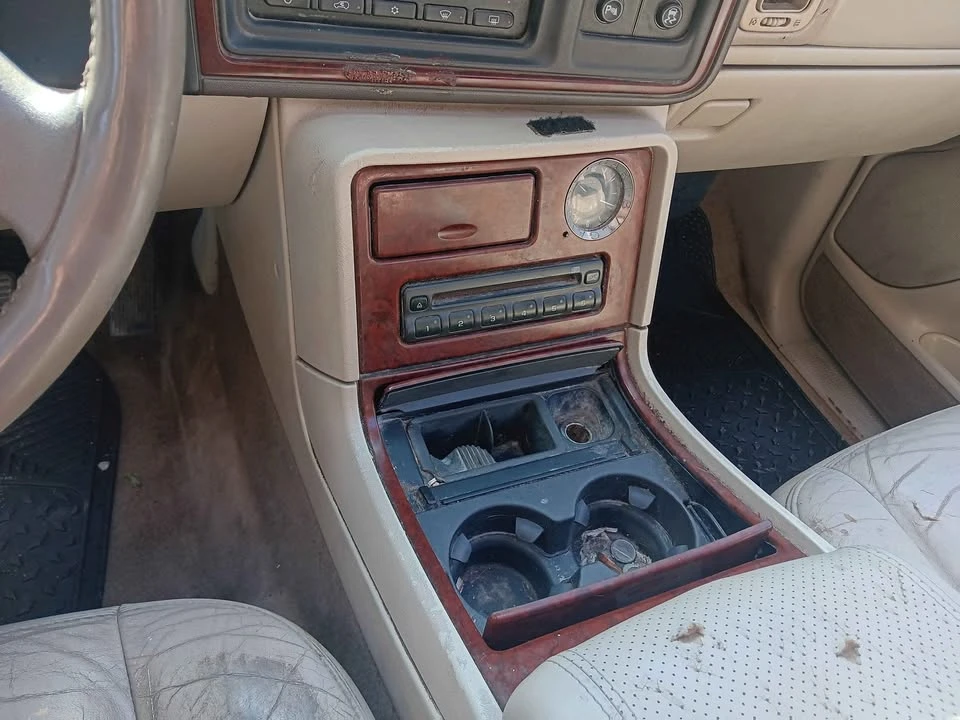 2006 Cadillac Escalade & EXT 2nd Gen - Image 9 of 9