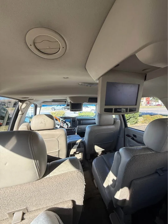 2006 Cadillac Escalade & EXT 2nd Gen - Image 11 of 13