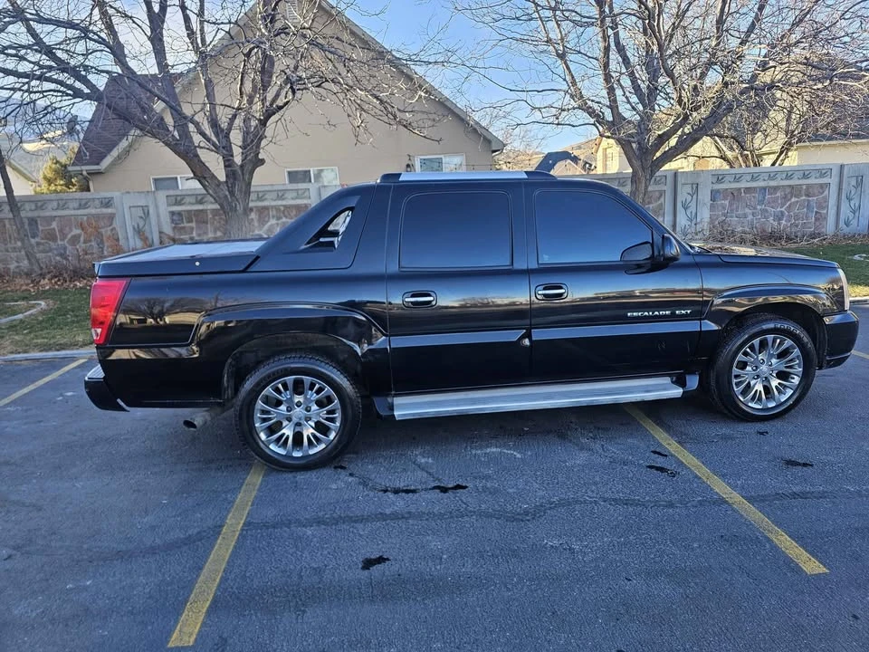 2006 Cadillac Escalade & EXT 2nd Gen - Image 3 of 11