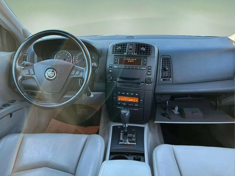 2006 Cadillac SRX - Image 14 of 20