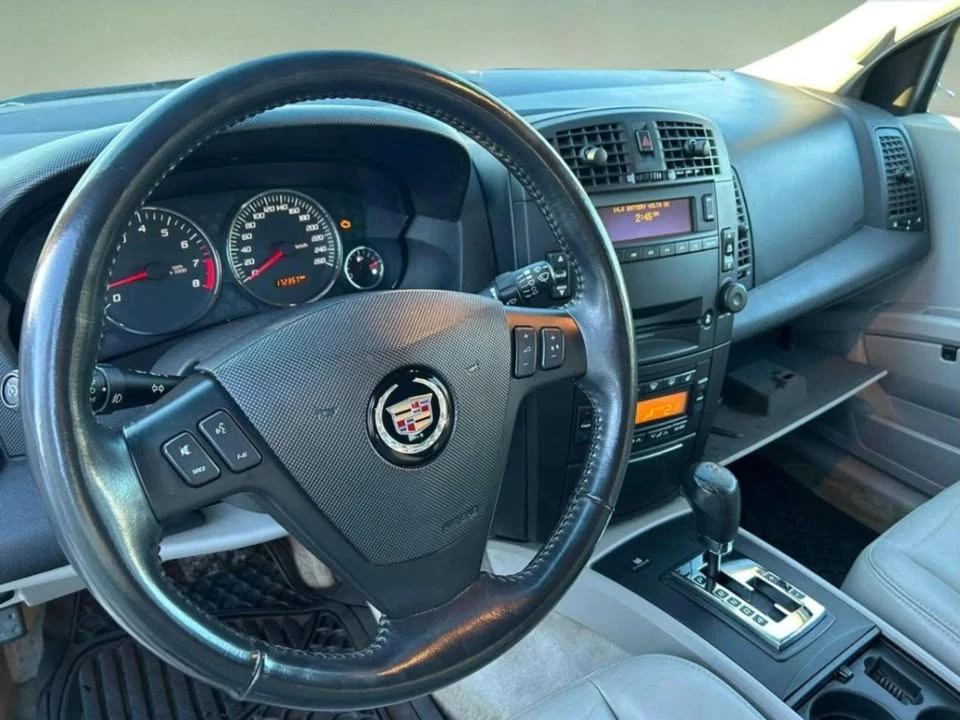2006 Cadillac SRX - Image 15 of 20