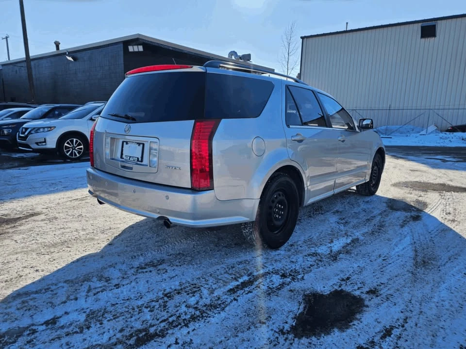 2006 Cadillac SRX - Image 5 of 20