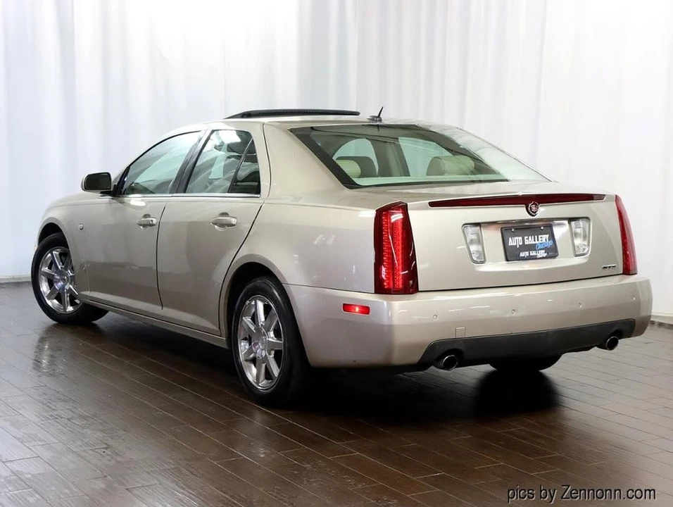 2006 Cadillac STS - Image 9 of 20