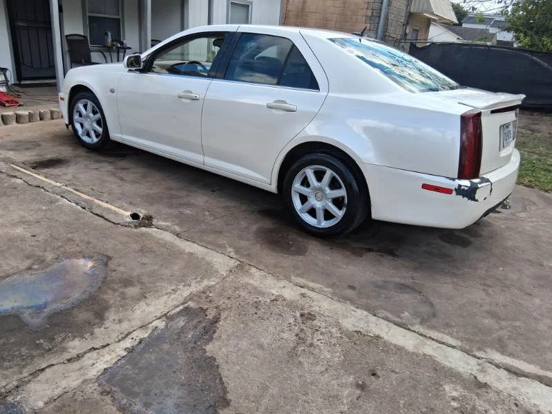 2006 Cadillac STS - Image 2 of 7