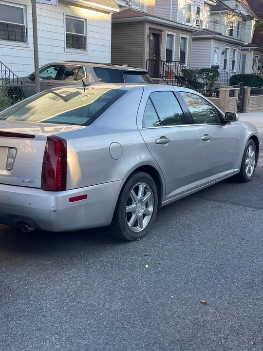 2006 Cadillac STS - Image 3 of 10
