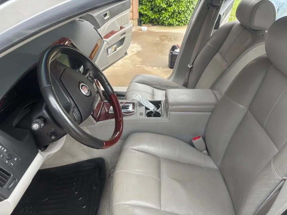 2006 Cadillac STS - Image 2 of 7