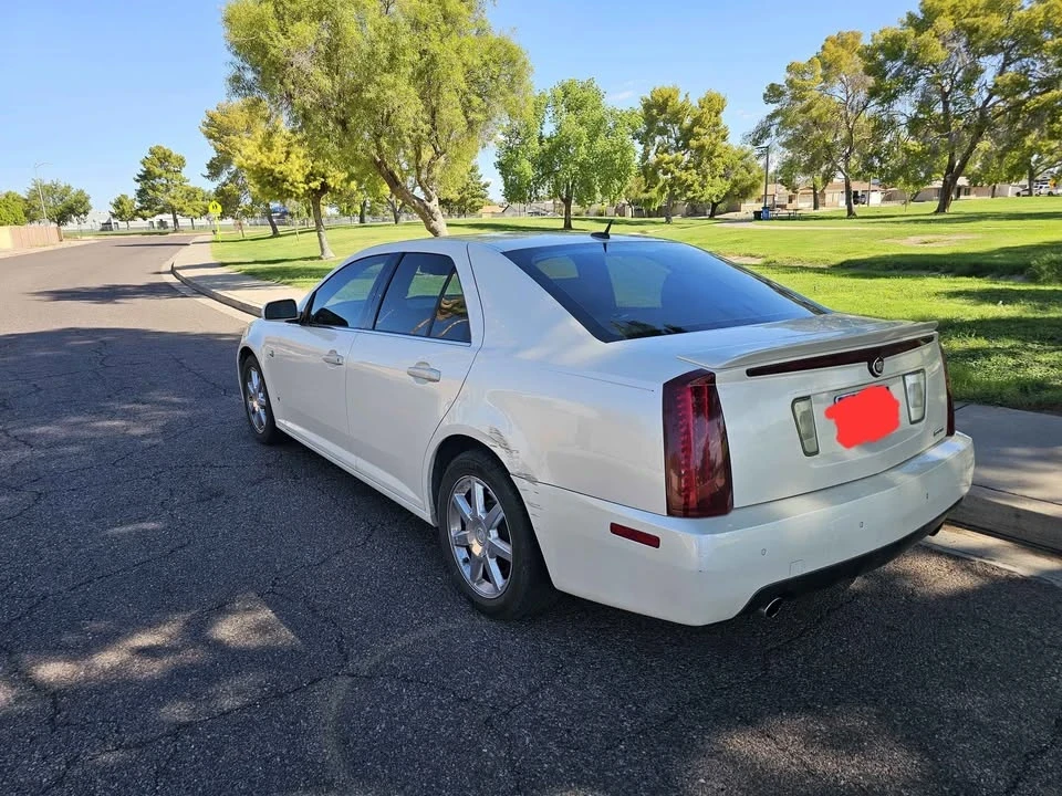 2006 Cadillac STS - Image 8 of 10
