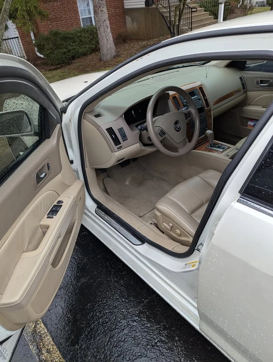 2006 Cadillac STS - Image 2 of 7