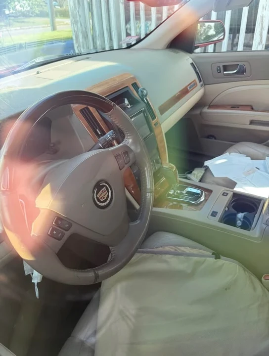 2006 Cadillac STS - Image 7 of 9