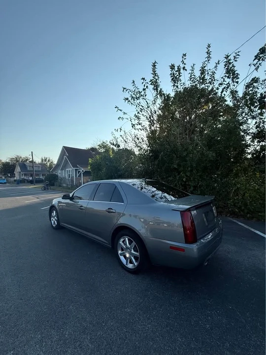 2006 Cadillac STS - Image 2 of 9