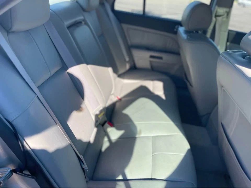 2006 Cadillac STS - Image 8 of 12