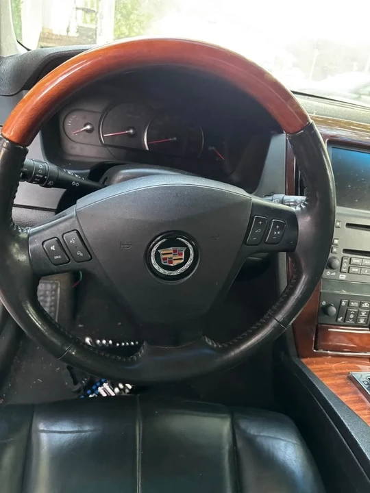 2006 Cadillac STS - Image 5 of 6