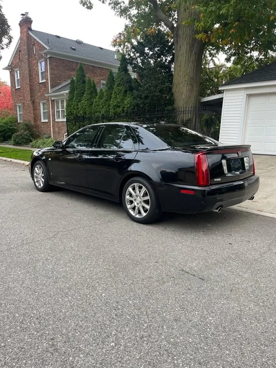 2006 Cadillac STS - Image 2 of 9