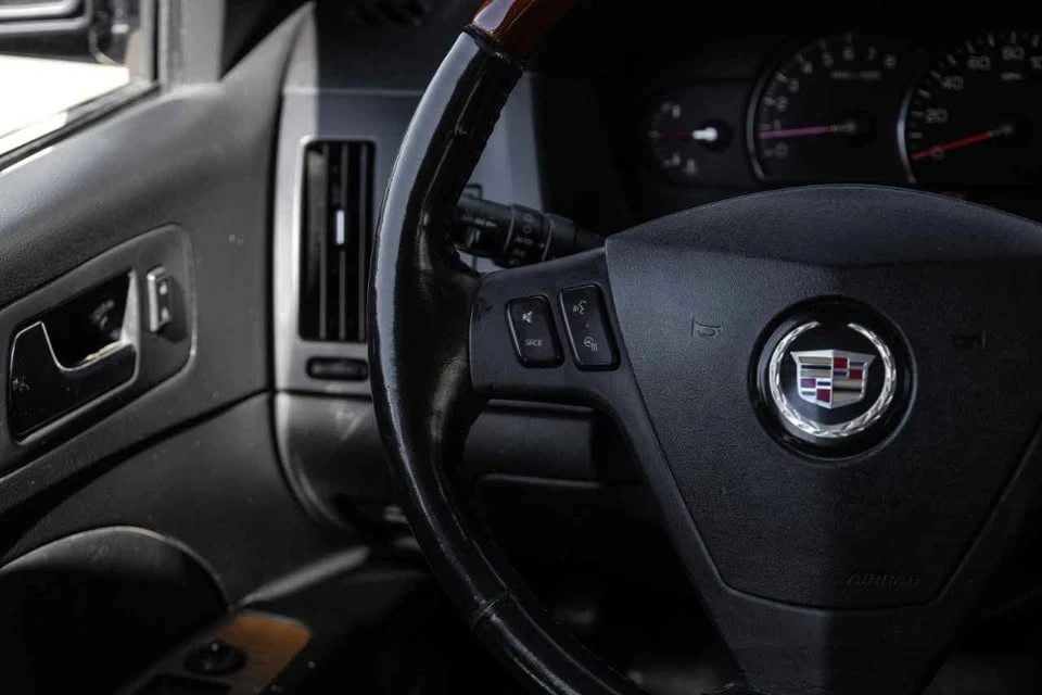 2006 Cadillac STS - Image 13 of 18