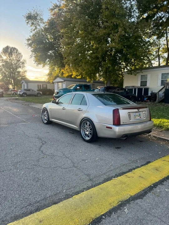 2006 Cadillac STS - Image 17 of 19