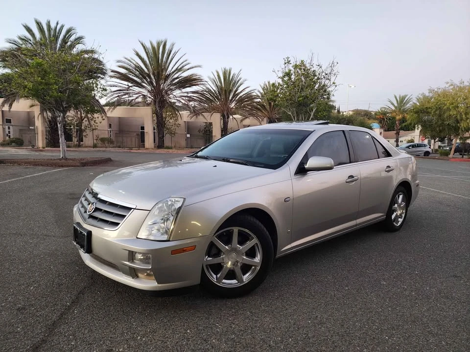 2006 Cadillac STS - Image 2 of 14