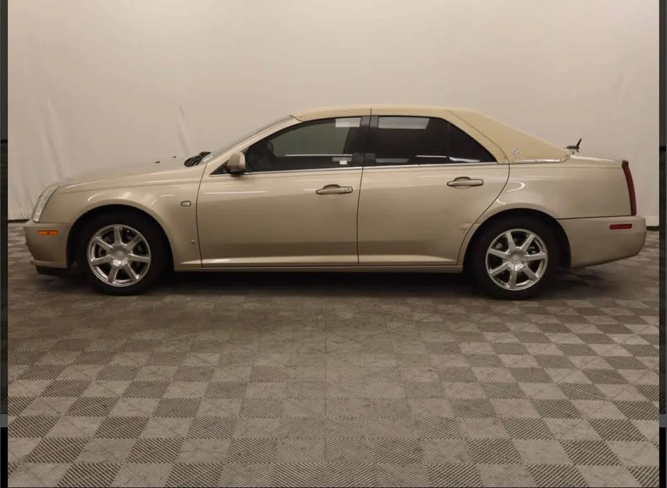 2006 Cadillac STS - Image 2 of 8